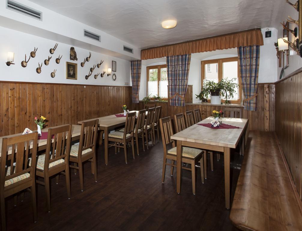 Gasthof Stern Hotel Greding Bagian luar foto